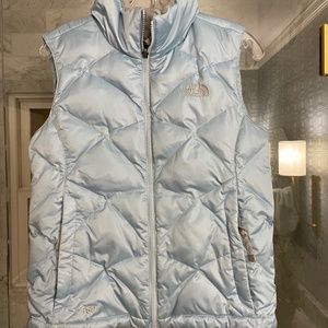 Northface Puffy Vest size Small - Light Blue